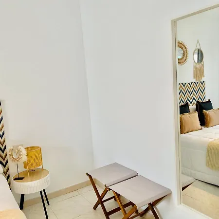 Canaryislandshost L Surfer アパート *