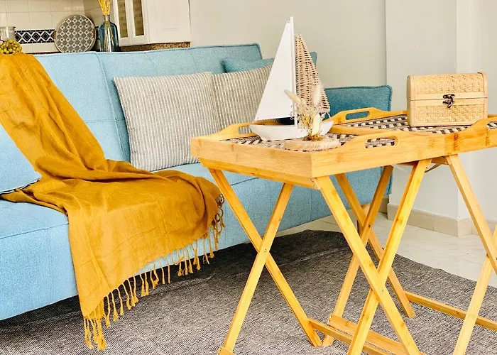 Canaryislandshost L Surfer Apartment Famara